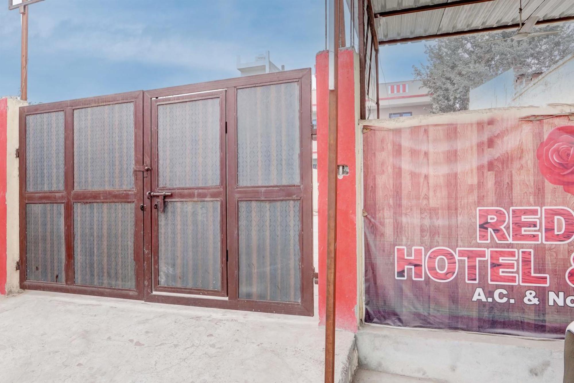 Hotel O Red Rose Hotel Alwar Exterior foto